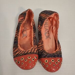 Ballasox Women's Ballet Flats Round Toe Studded Foldable Coral Size 8